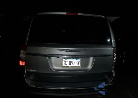 2016 Chrysler Town & Country Touring L z USA, uszkodzony, nr VIN 2C4RC1CGXGR126864